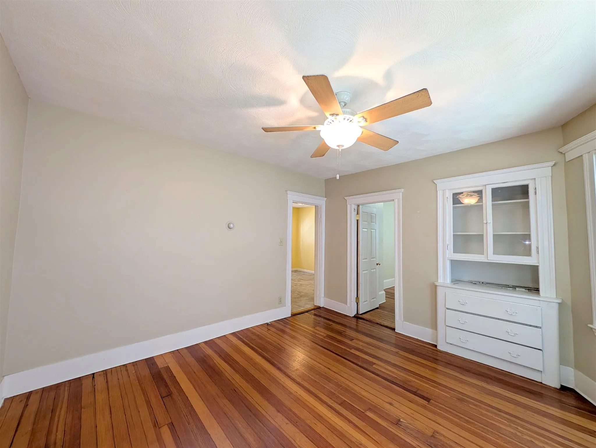 79 Conwell Ave, Teele Square