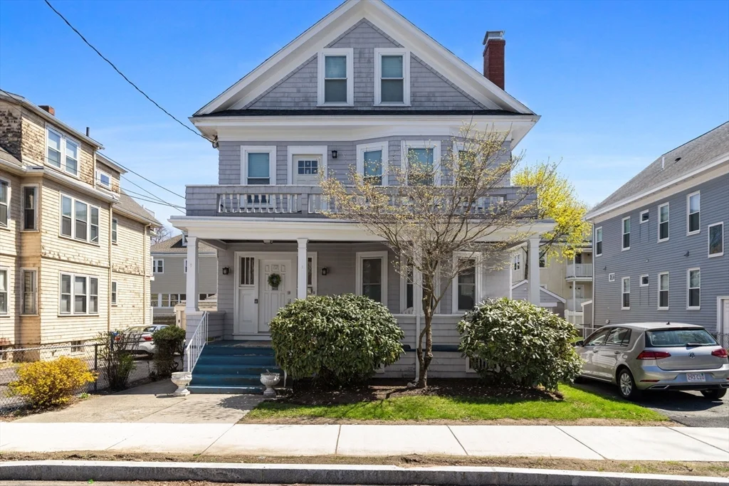67 Everett St, East Arlington