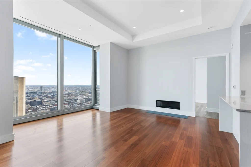 1 Dalton St, Back Bay