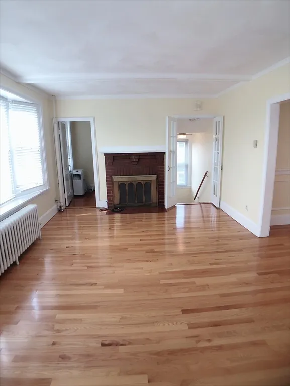 31 Gilbert Rd, Belmont