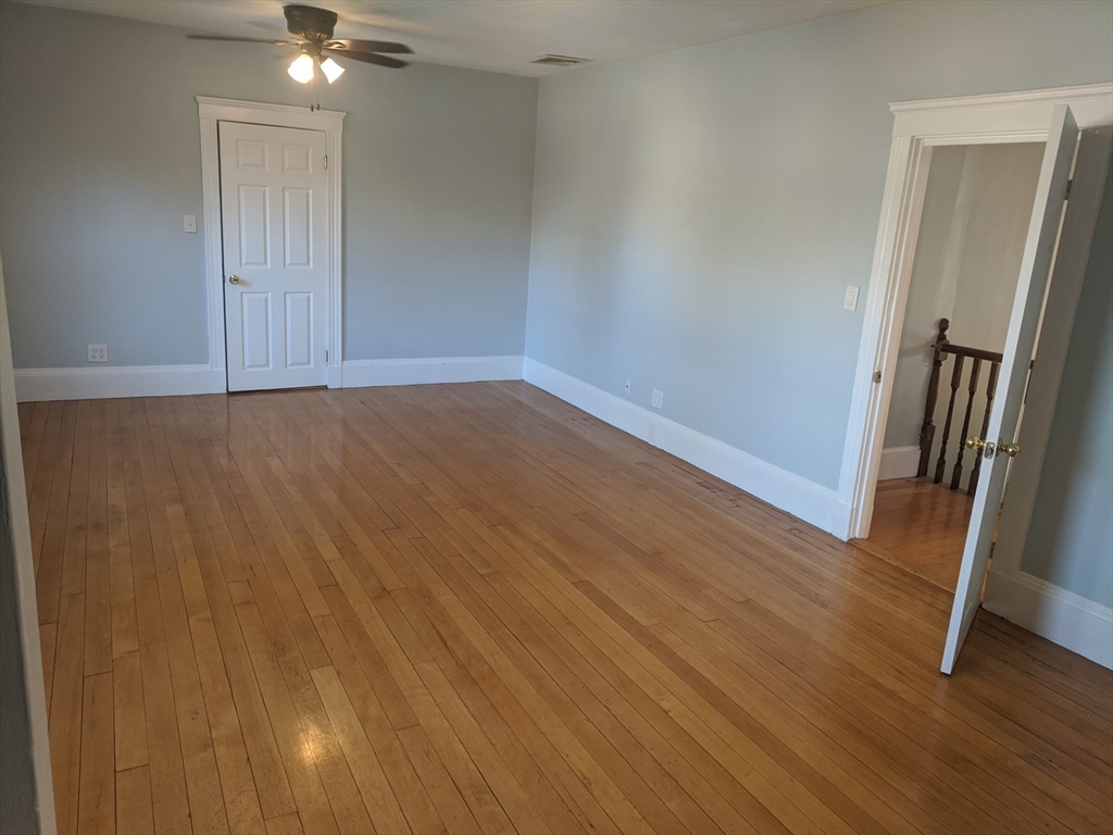 160 Washington St, Brighton