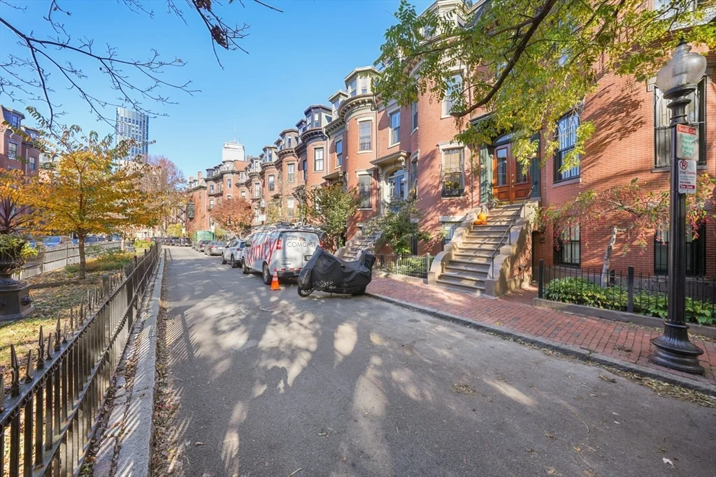 31 Concord Sq, South End