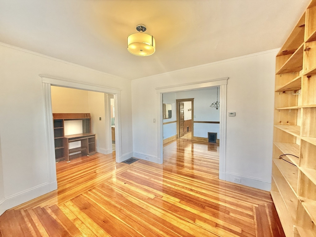 25 Hollis, North Cambridge