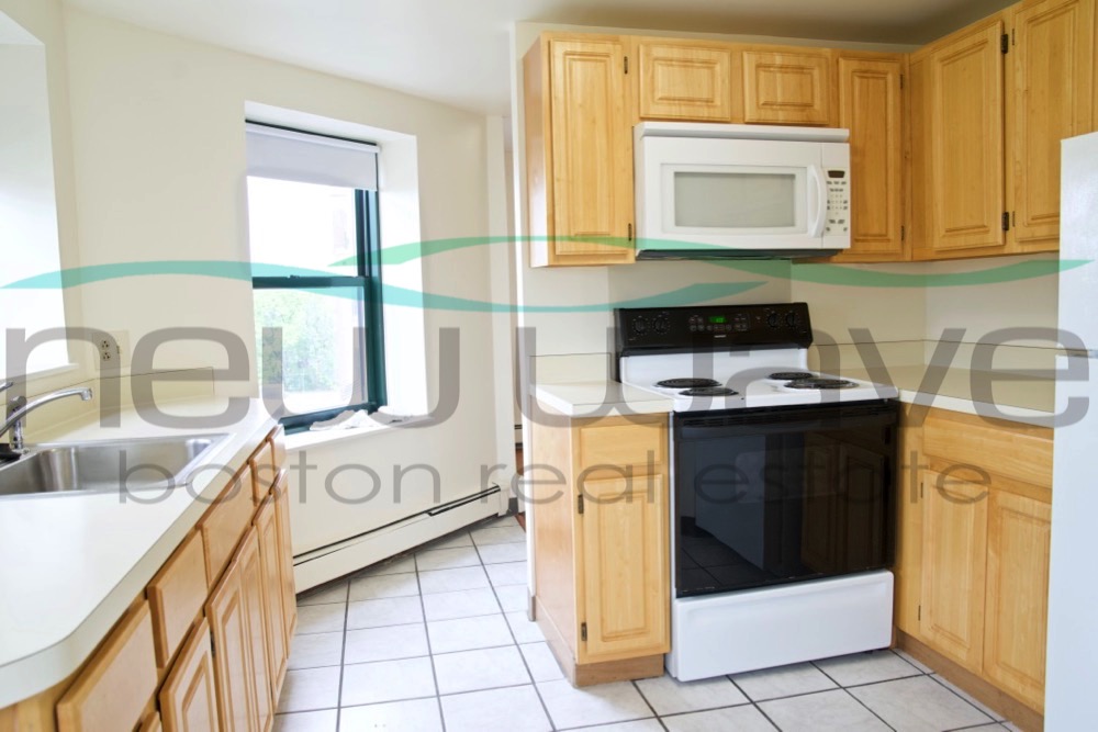 400 Massachusetts Ave, South End