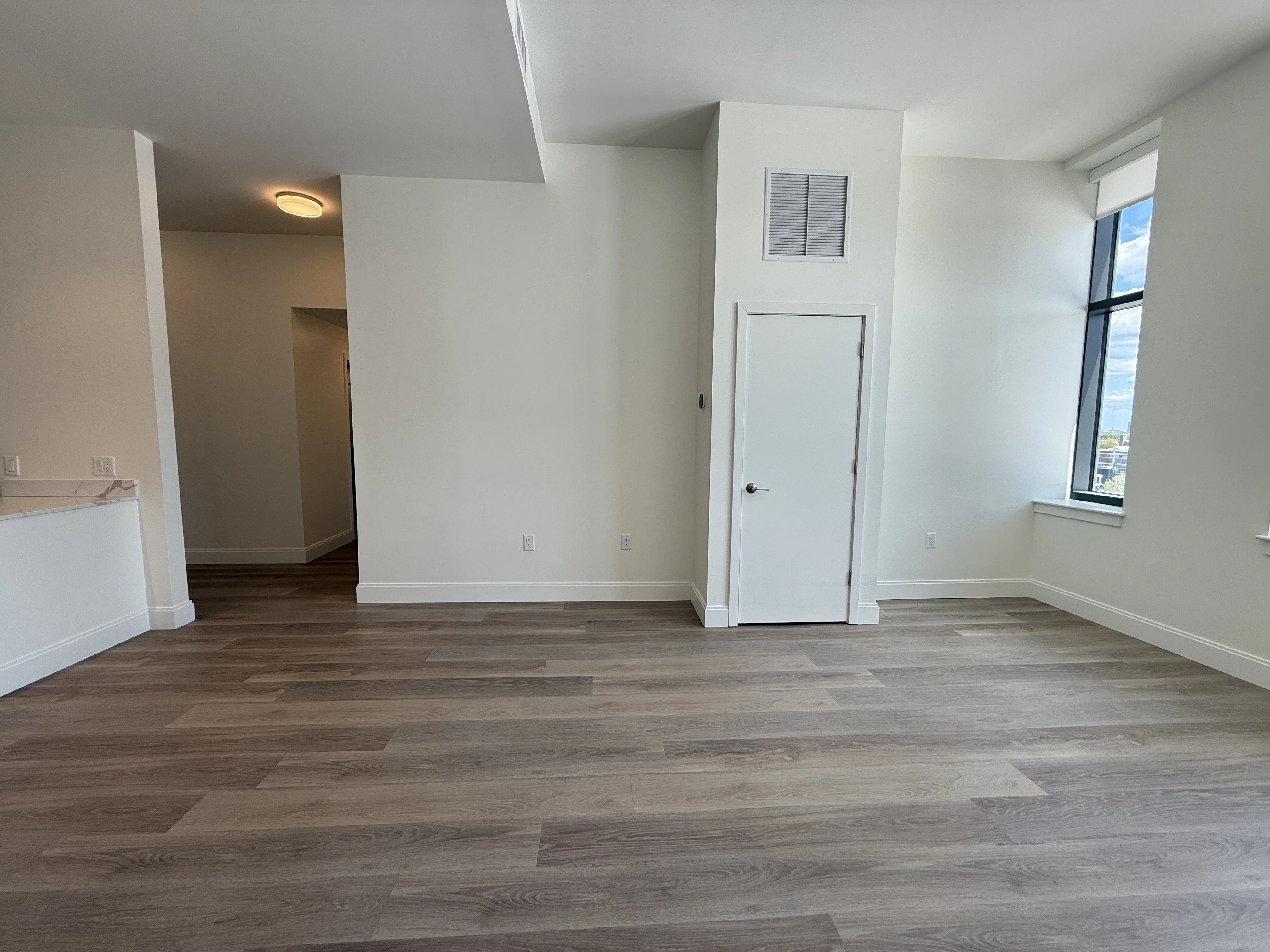 1079 Commonwealth Ave, Allston