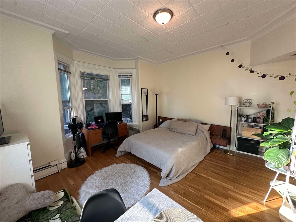 278 Harvard St, Mid-Cambridge