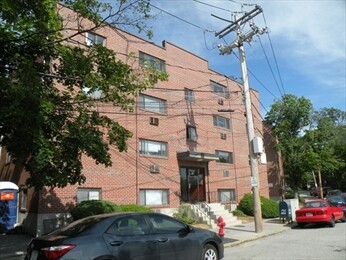 10 Riverside St, Watertown