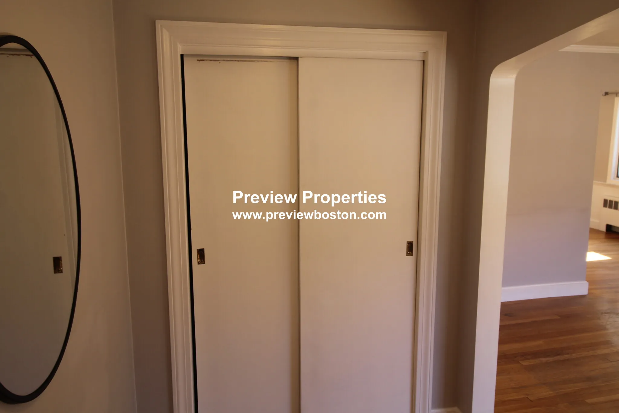 14 Caltha Rd, Oak Square