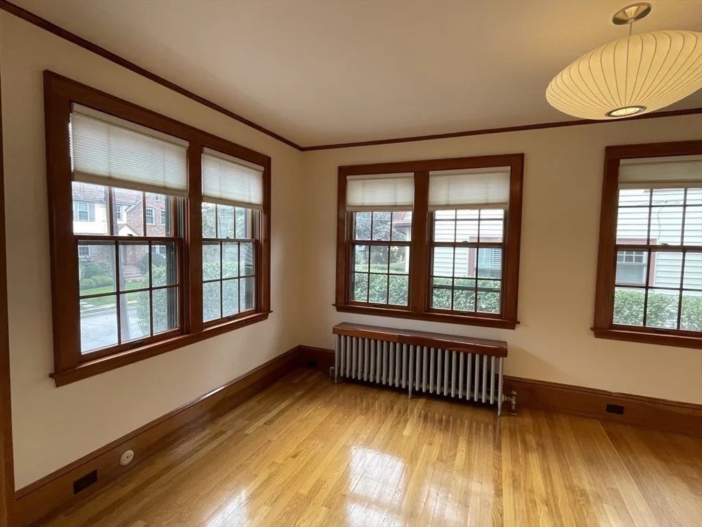 23 Richardson Rd, Belmont