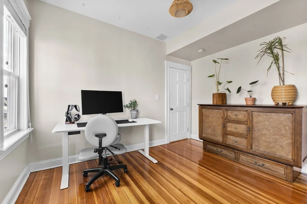 185 Savin Hill Ave, Dorchester