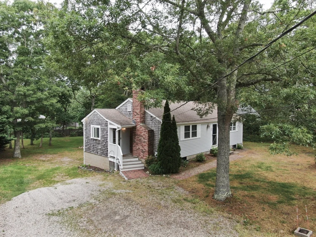 49 Chase Rd, East Sandwich