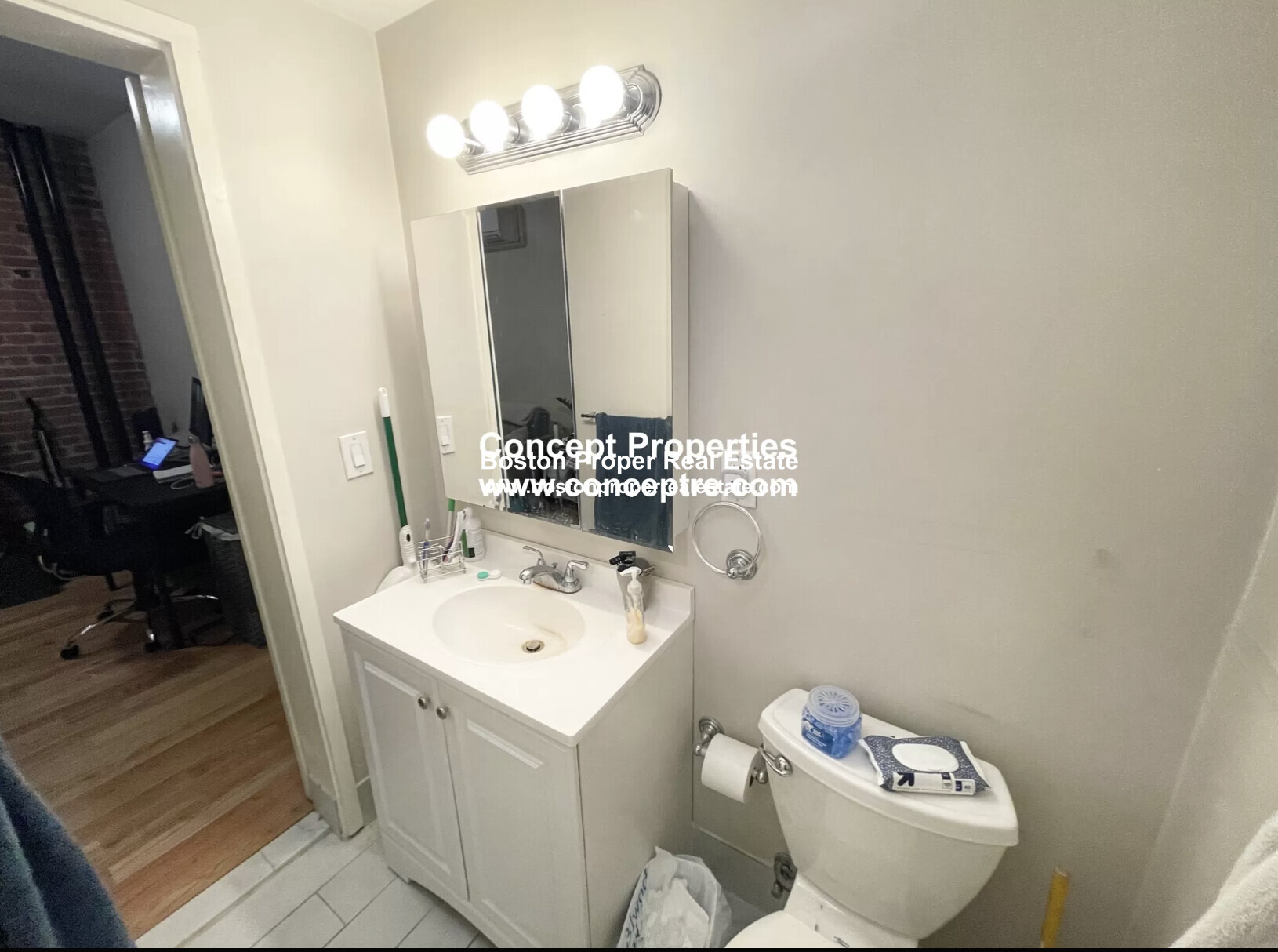 51 Joy St, Beacon Hill