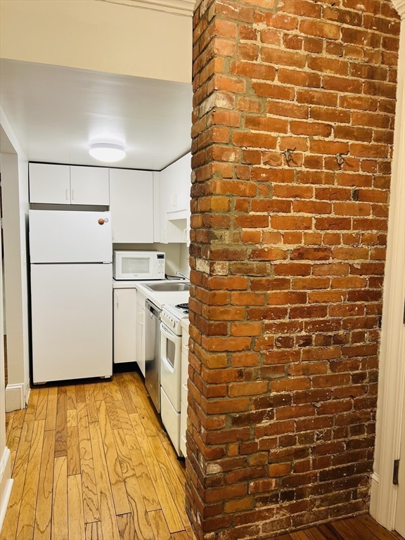 280 Commonwealth, Back Bay