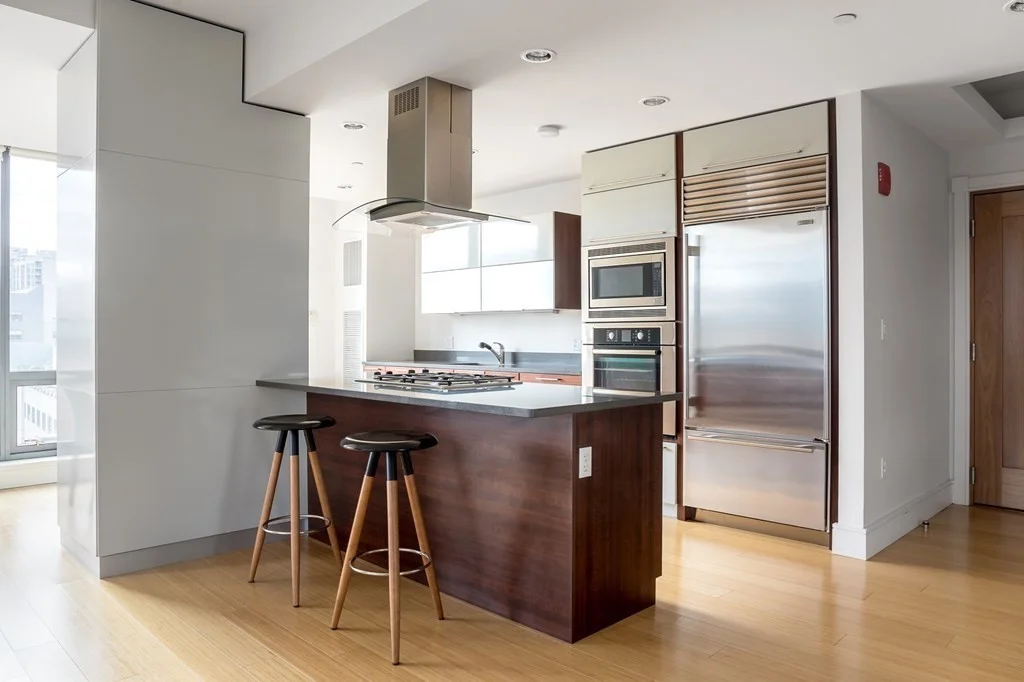 45 Province St, Midtown