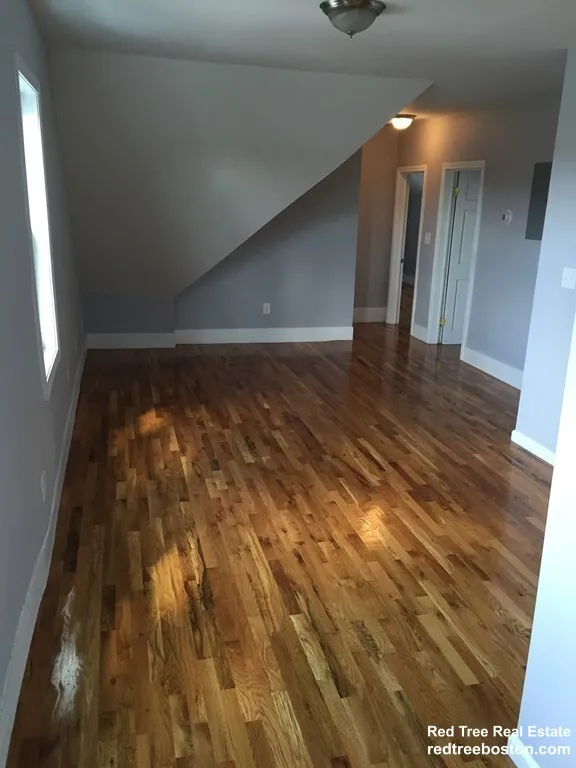 39 Pinckney St, East Somerville