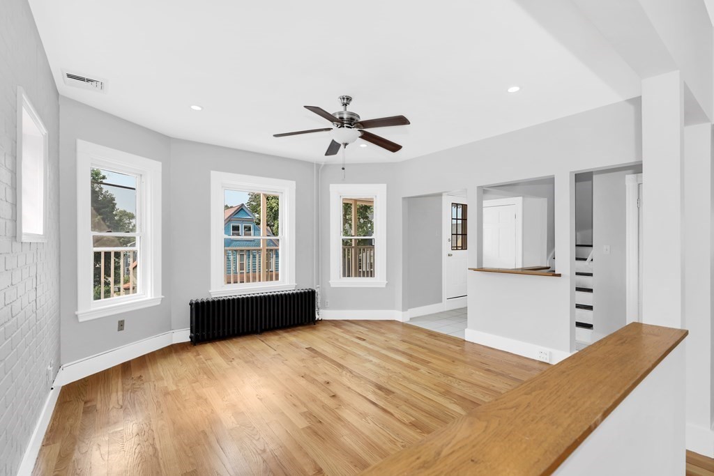 15 Knoll, Roslindale