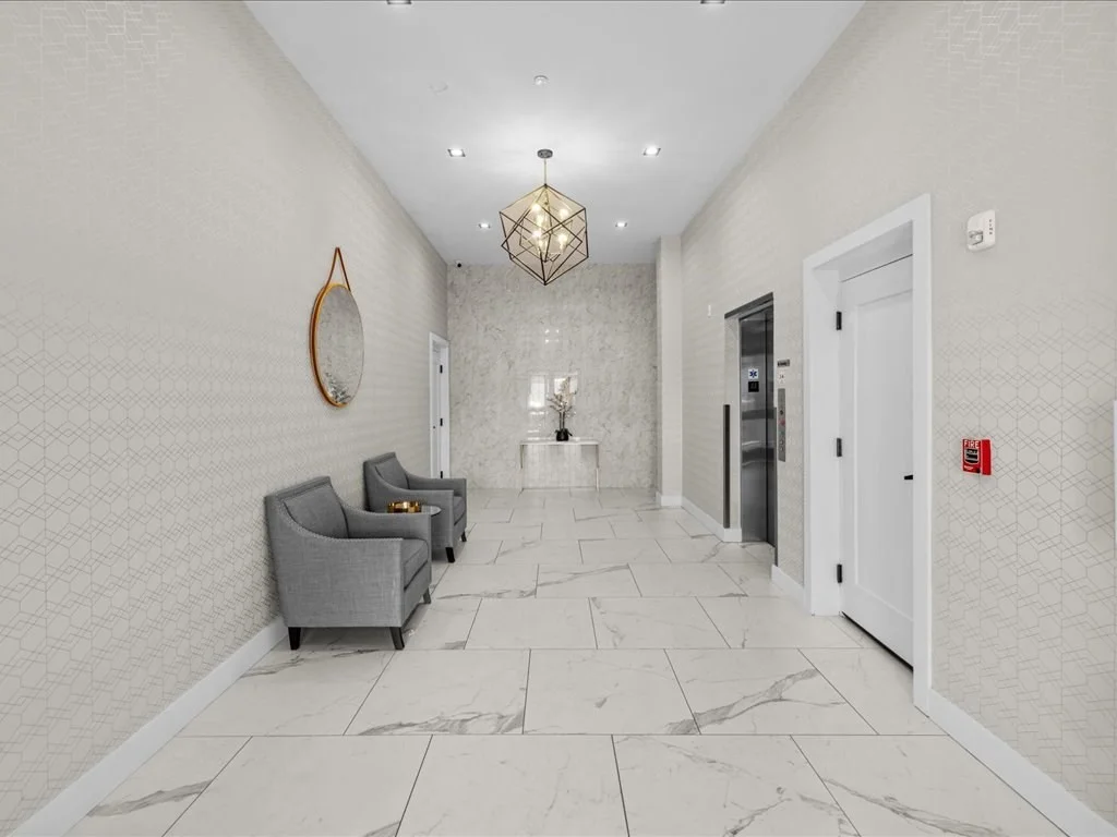 50 Hichborn, Brighton