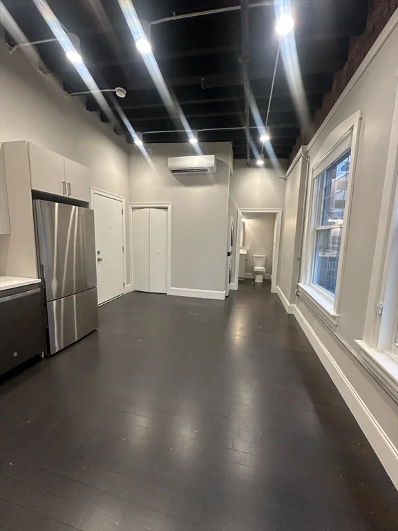 281 Franklin St, Downtown