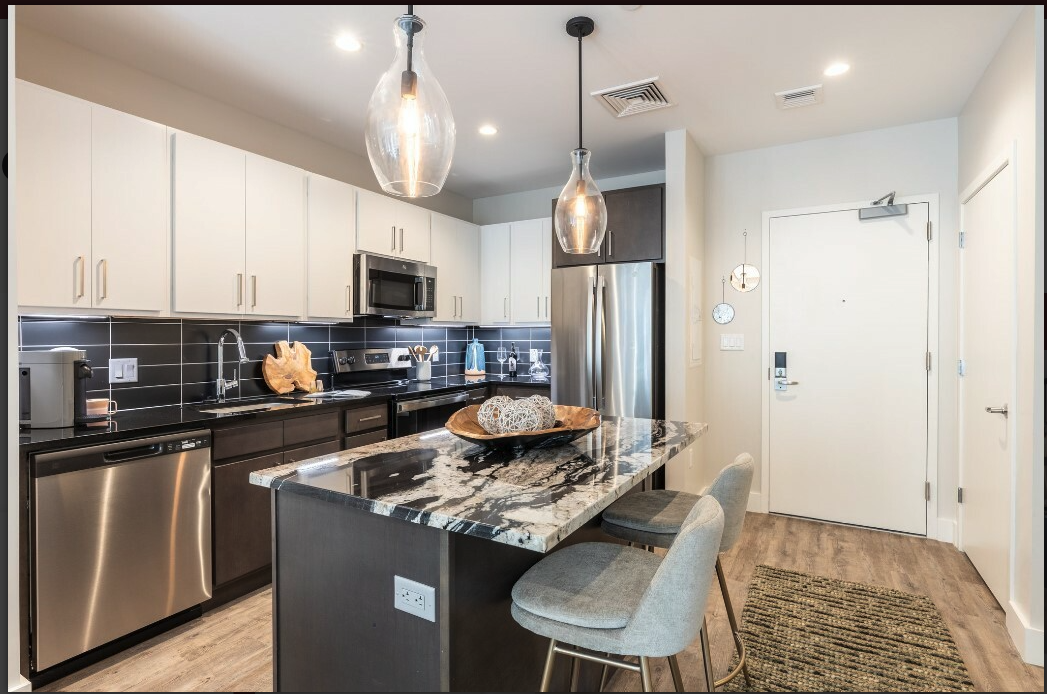 95 Saint Alphonsus St, Mission Hill