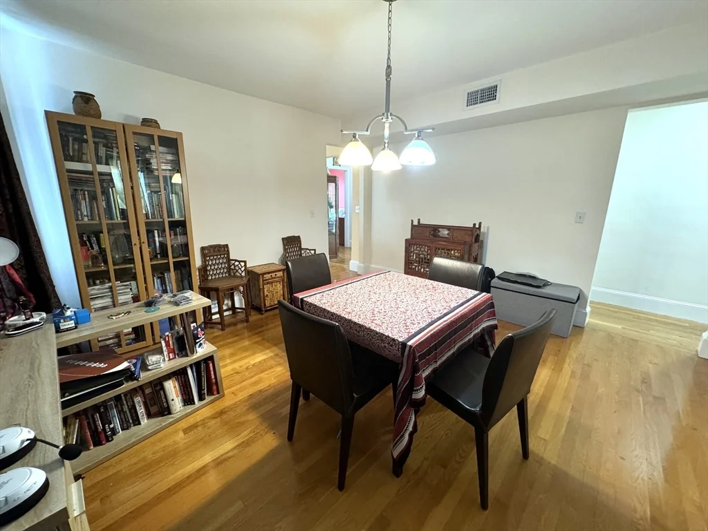 24 Madison Ave, North Cambridge