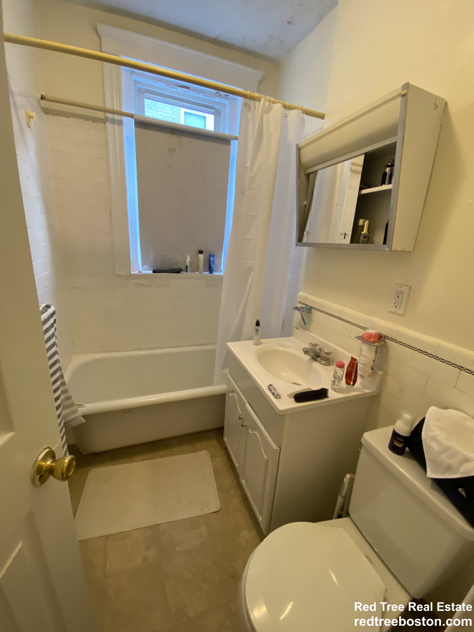 135 Washington St, Brighton