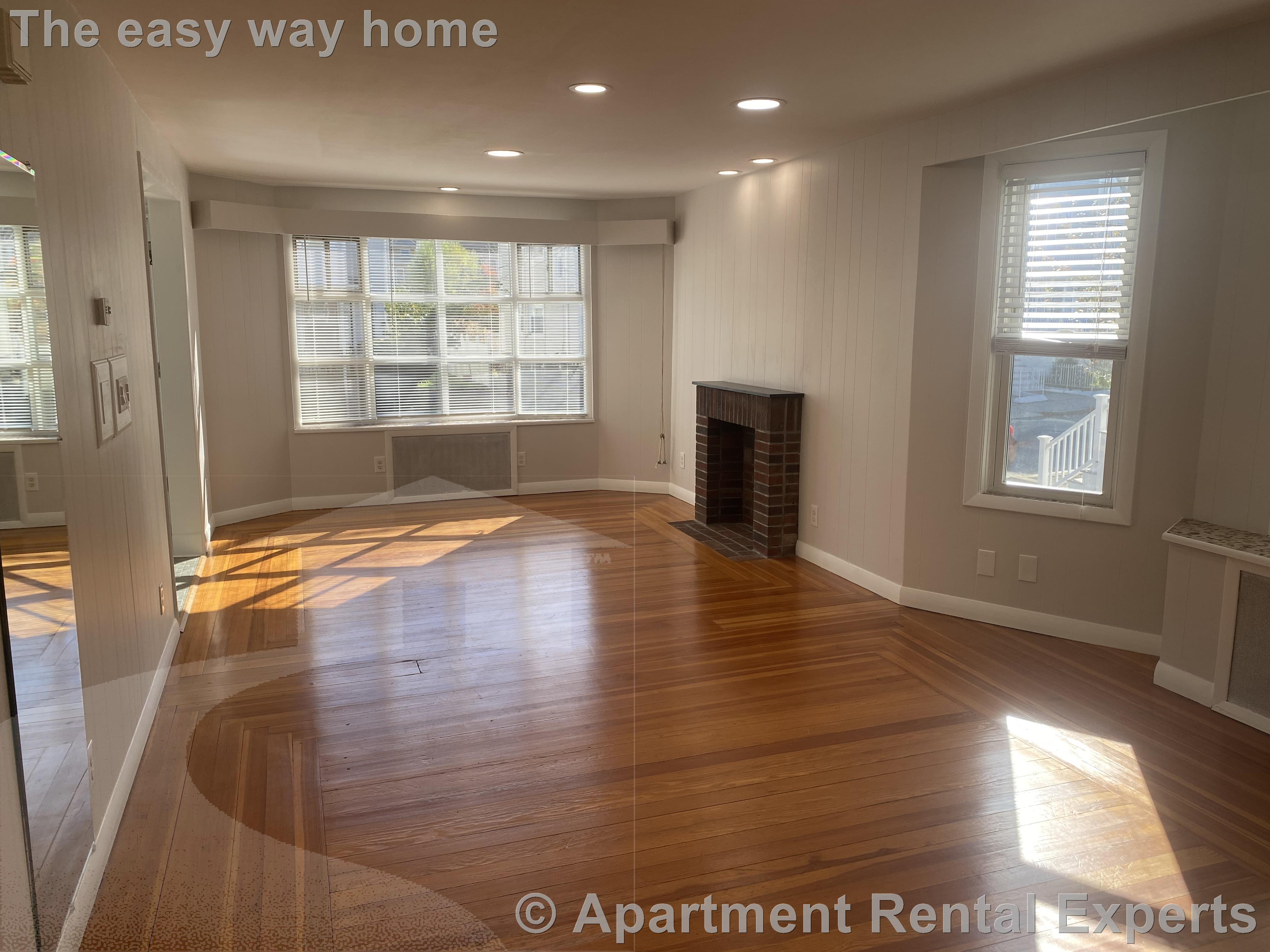 16 Alexander Ave, Medford Square