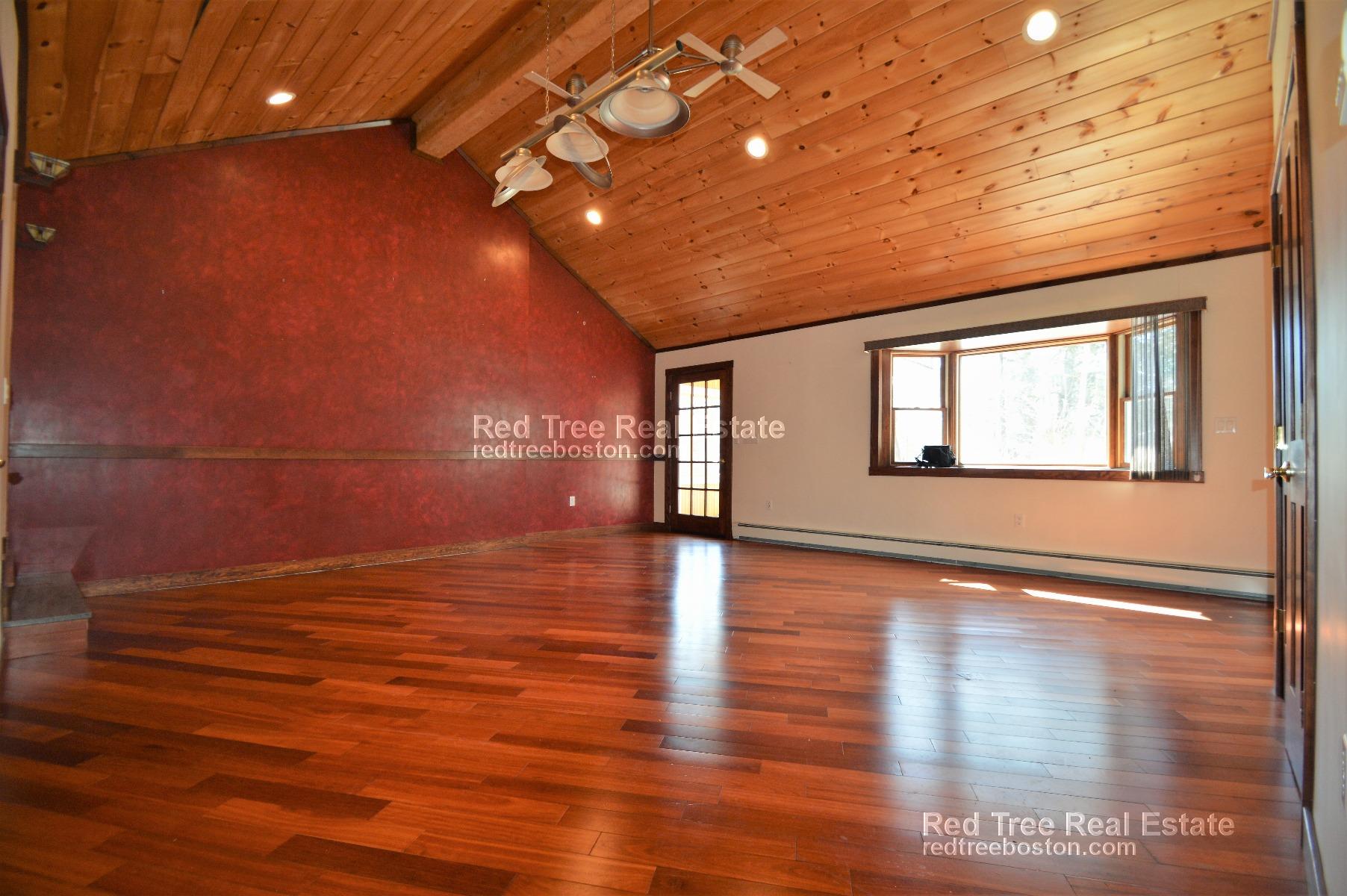 64 Ballardvale St, Wilmington