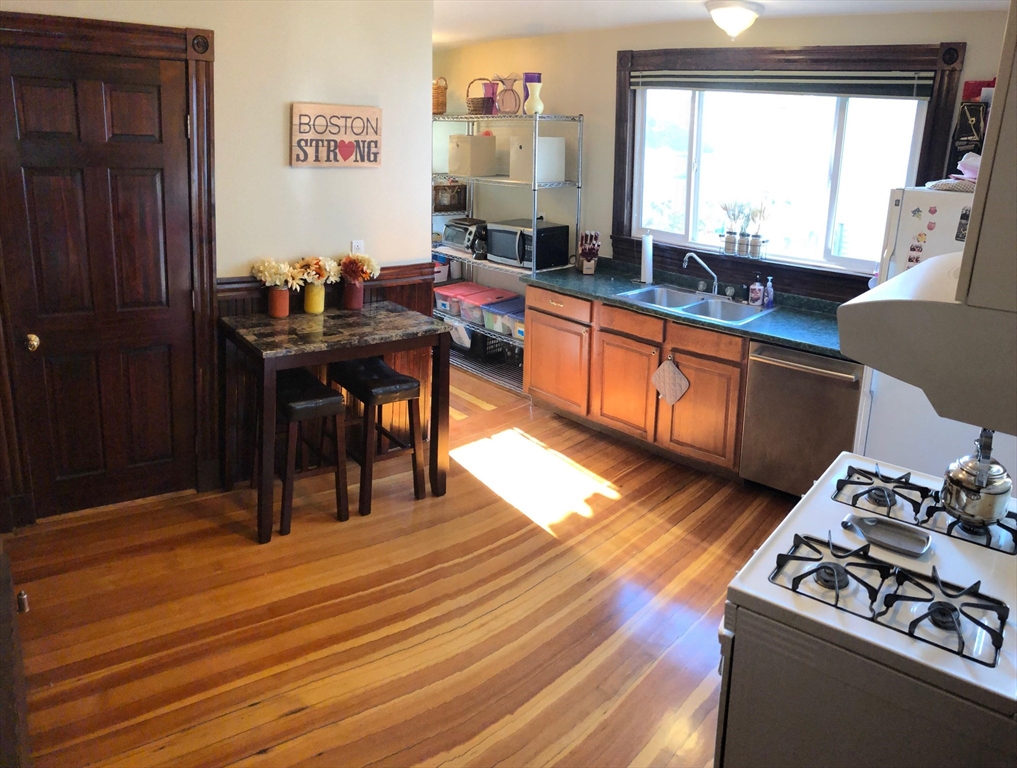 24-26 Marshall St, Medford