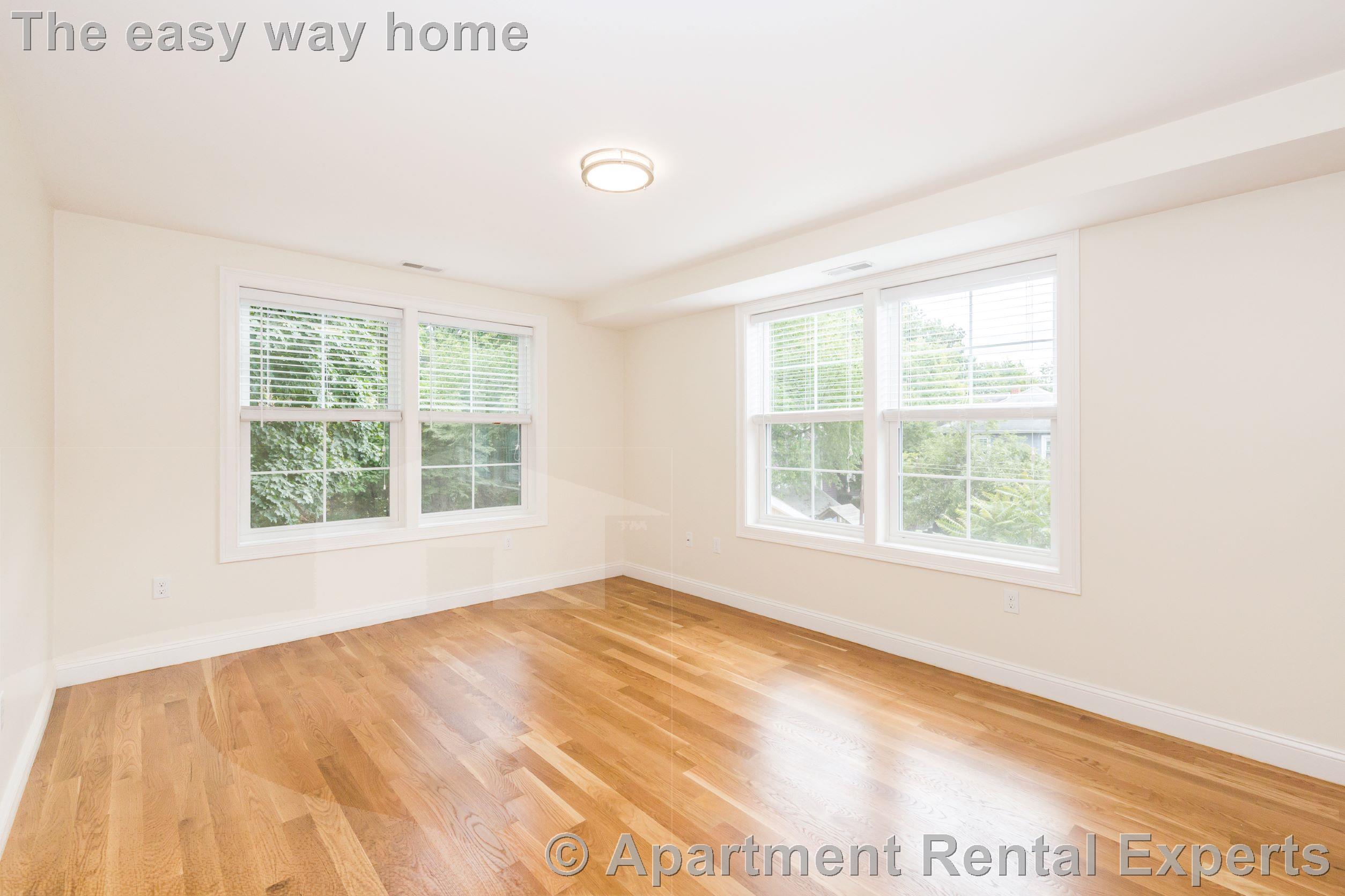 217 Arlington St, West Medford