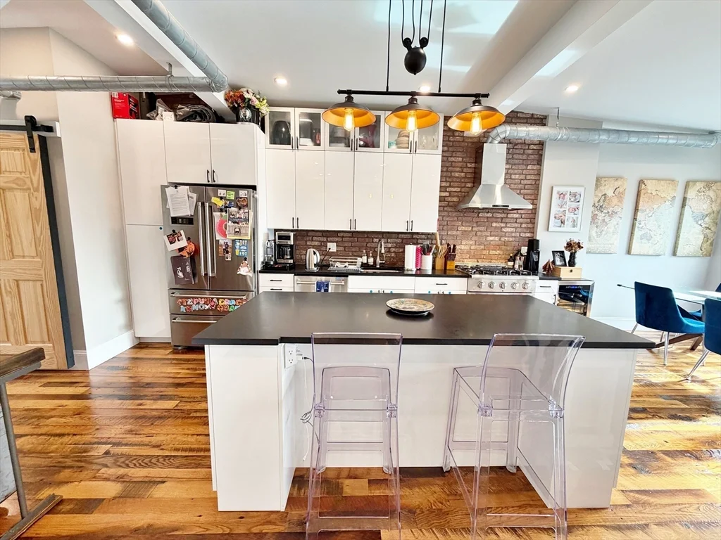 63 Marion St, East Boston