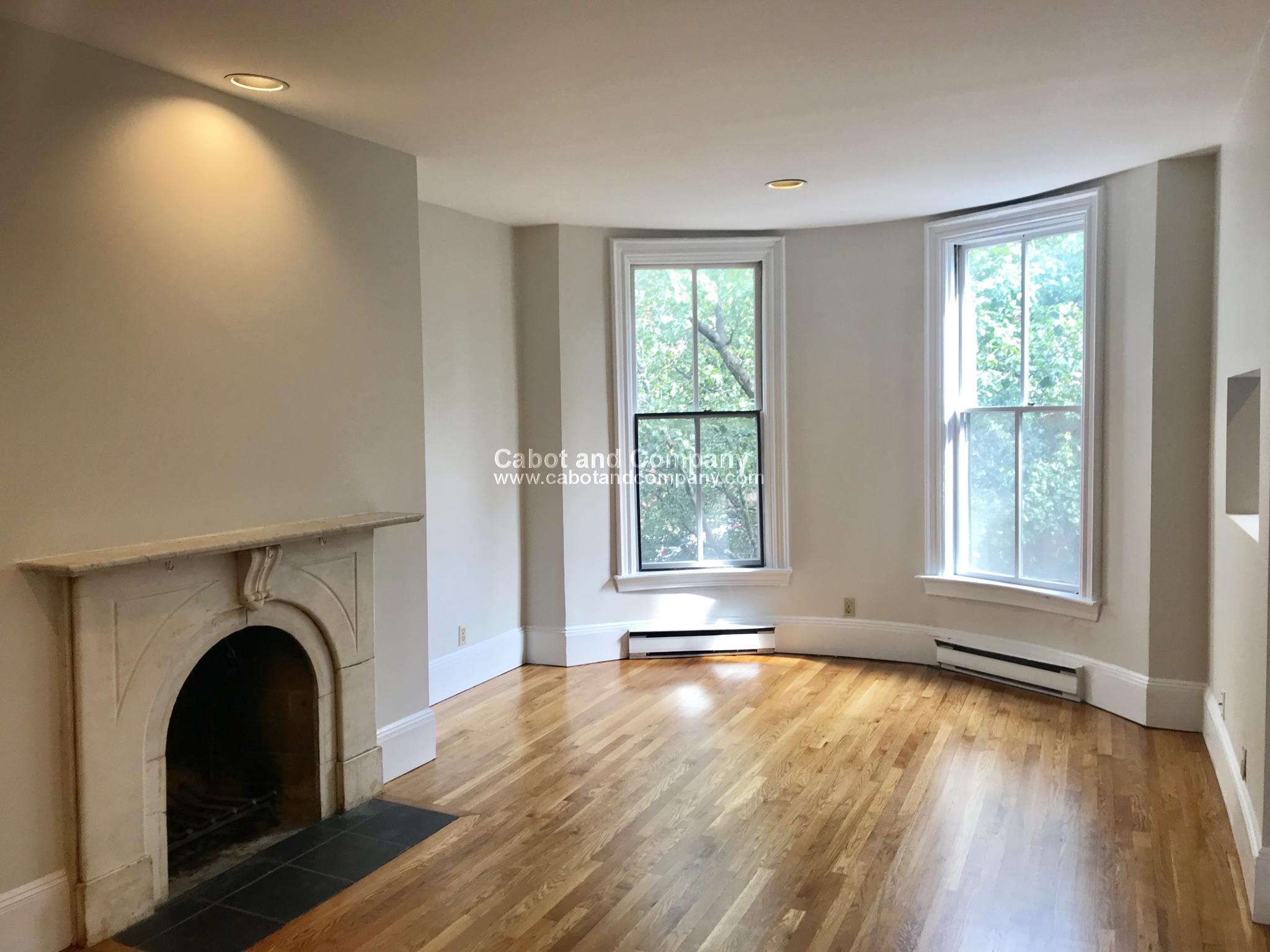 24 Yarmouth St, South End