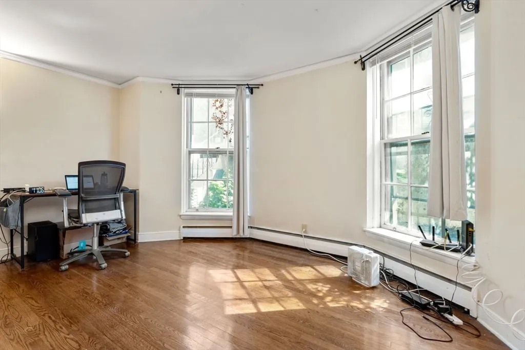 143 Longwood Ave, Coolidge Corner