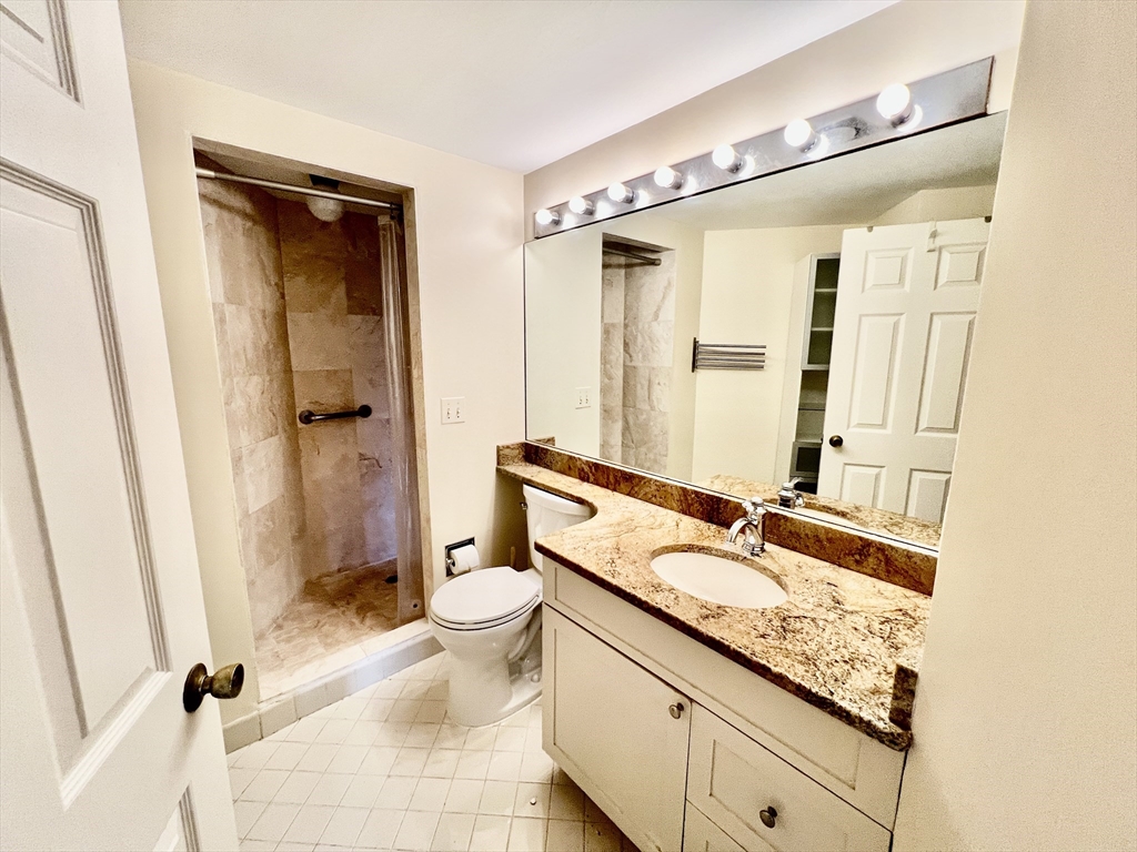 141 Coolidge St, Watertown