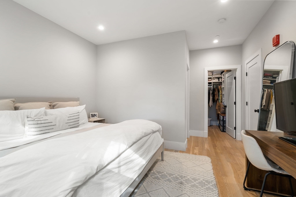 54 River St, Dorchester