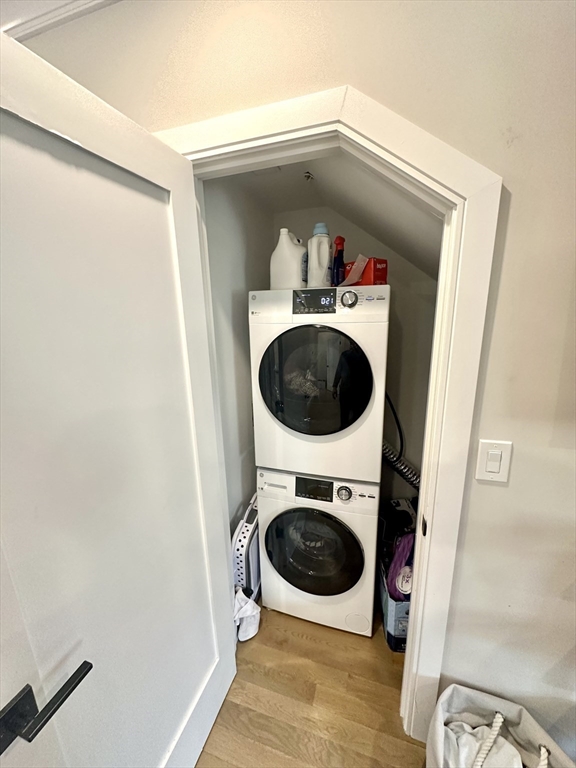 32 Blaine St, Allston