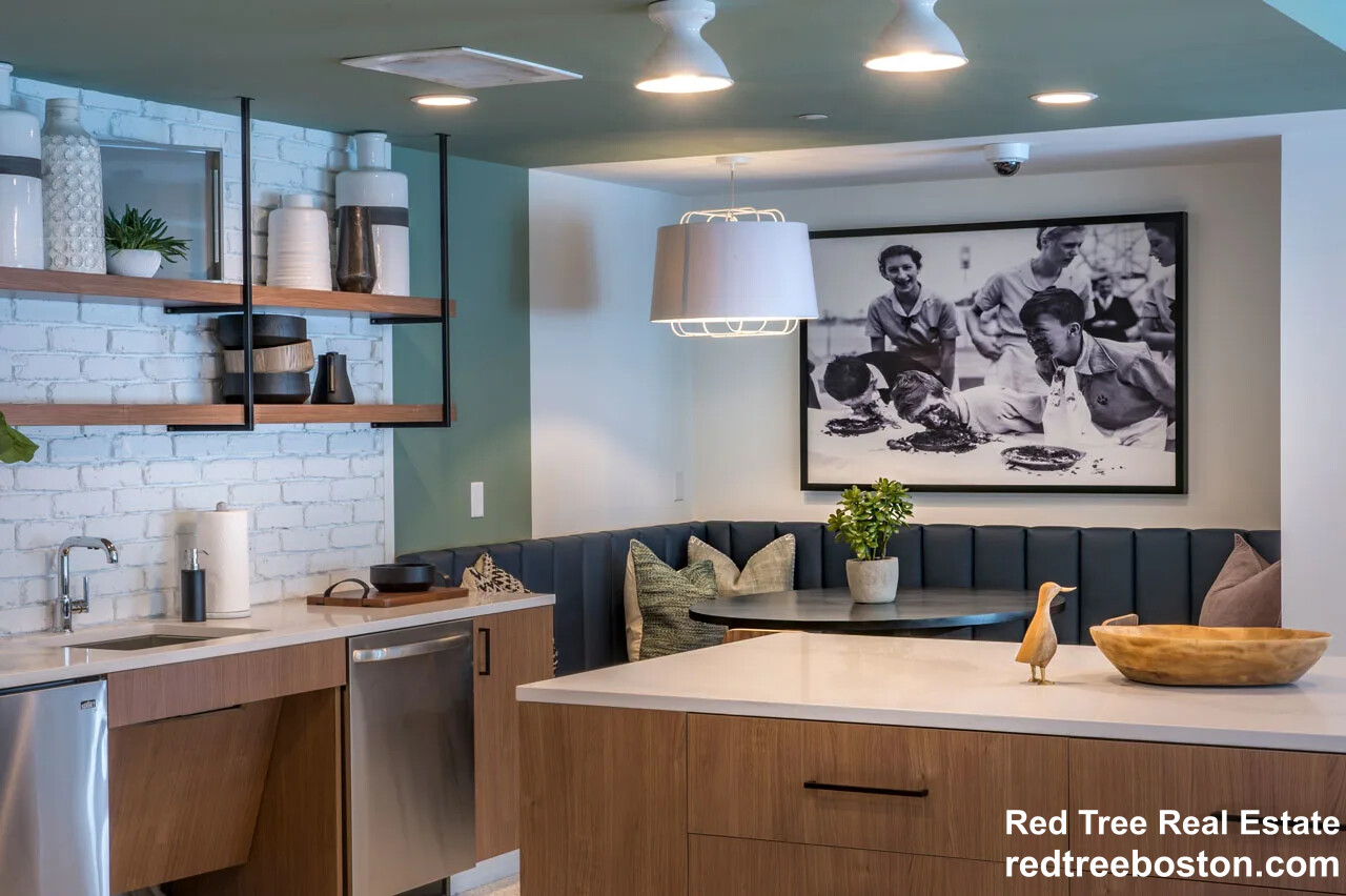 30 Cambridge Park Dr, North Cambridge