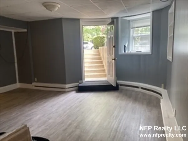 1064 Beacon St, Longwood