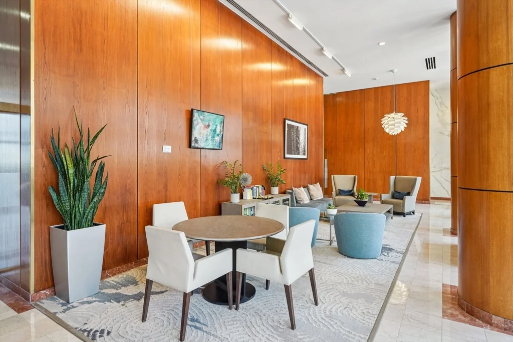 65 E India Row, Boston Downtown