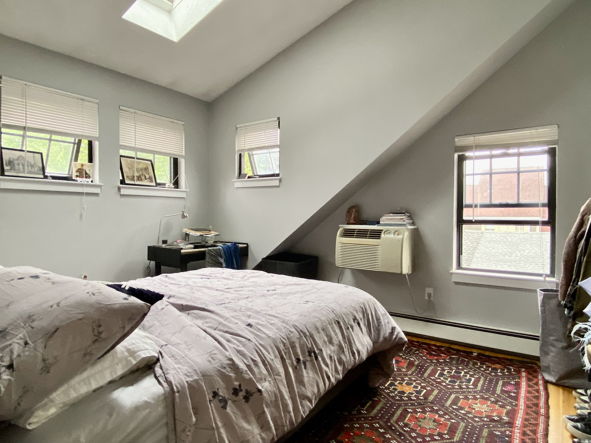 241 River St, Riverside