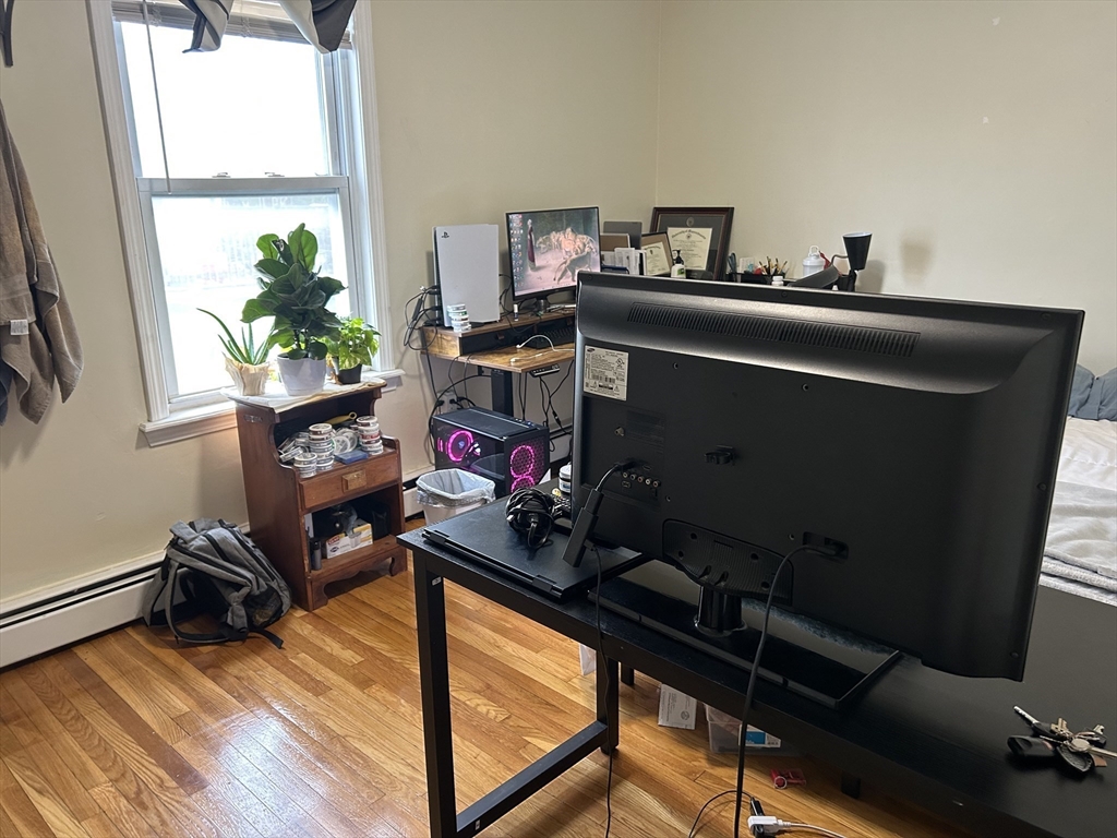 41 Hancock Ave, Medford