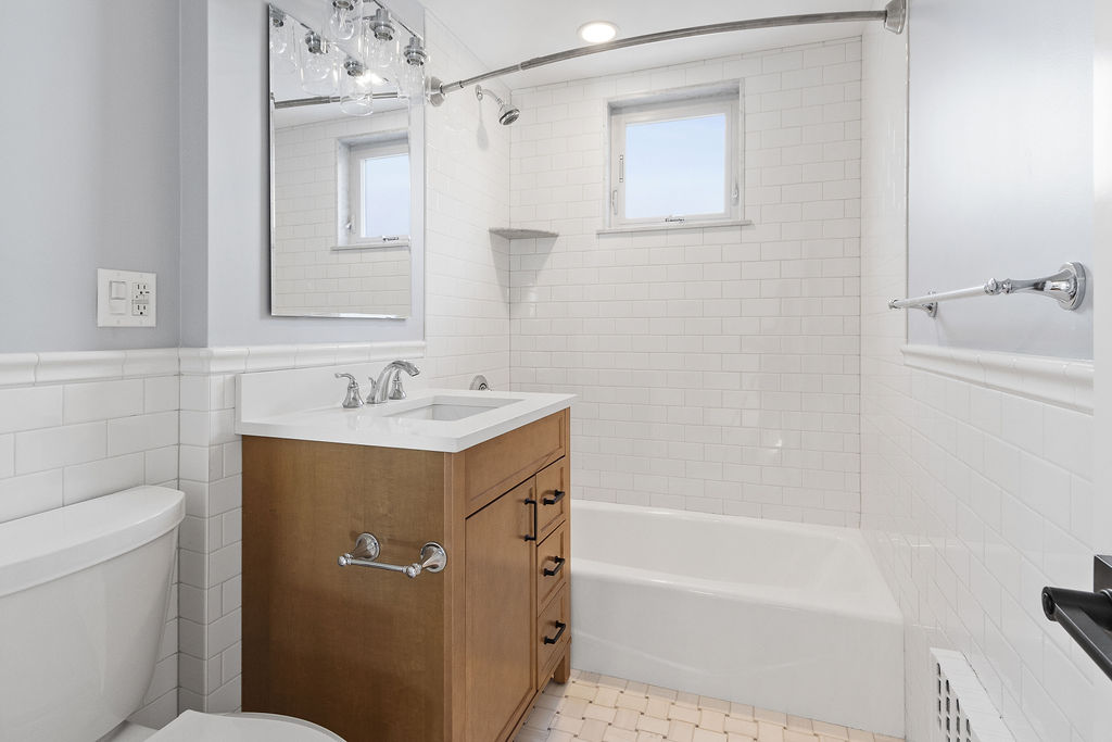 15 George St, Watertown