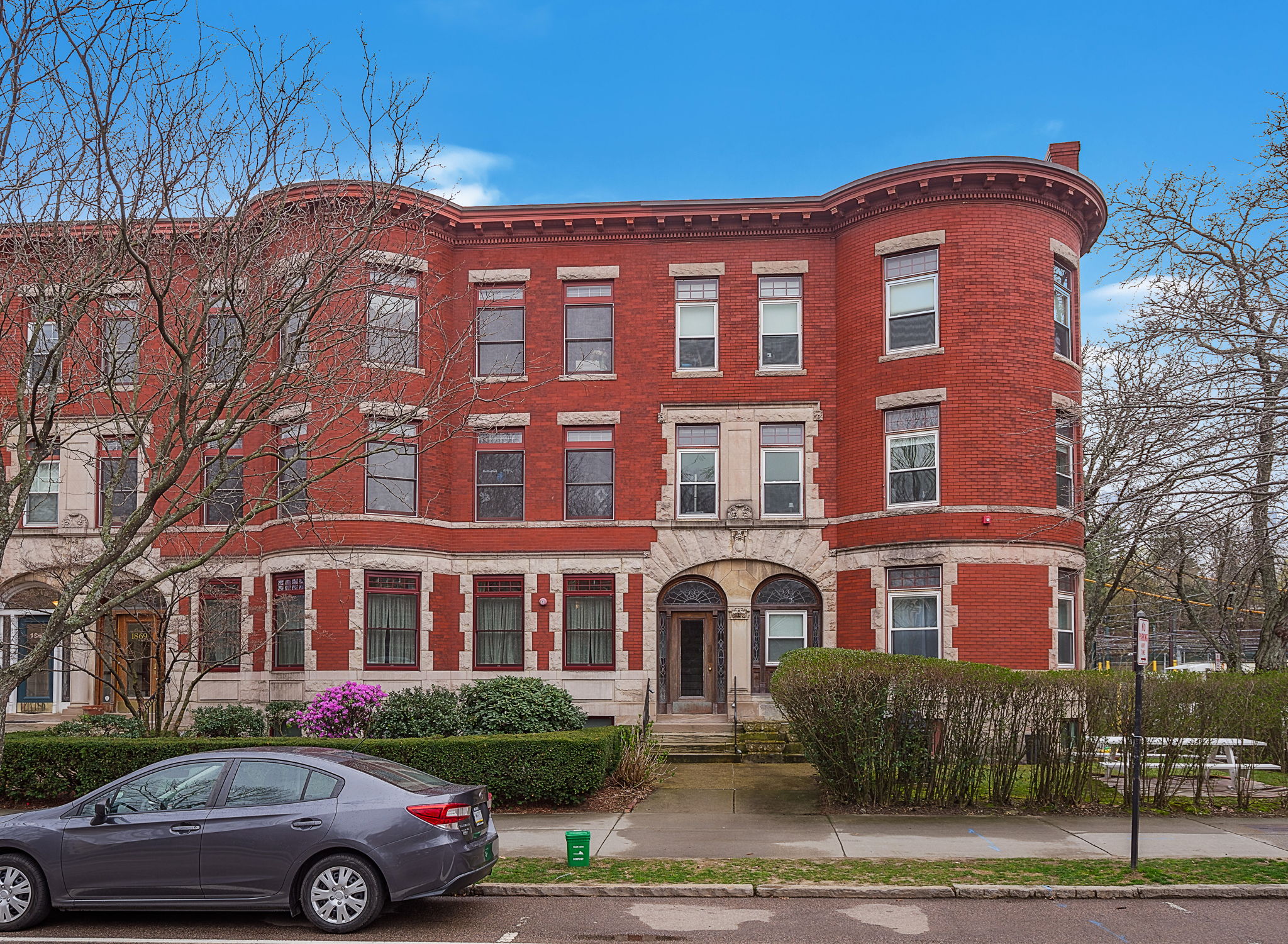 1871 Beacon St, Brookline