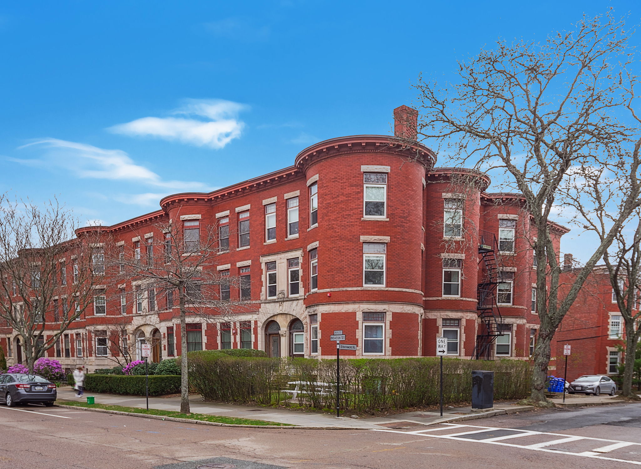 1871 Beacon St, Brookline