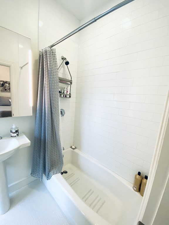 1776 Beacon St, Brookline