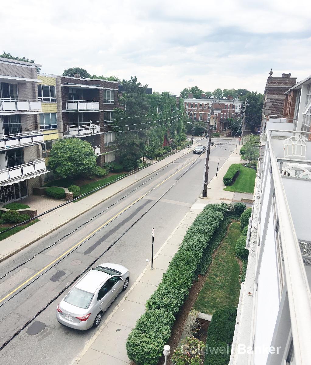 50 Park St, Brookline