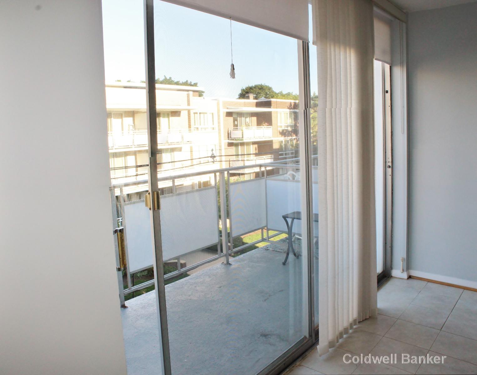 50 Park St, Brookline