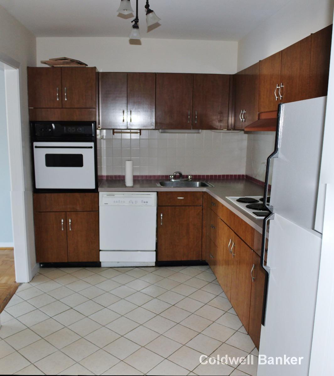 50 Park St, Brookline