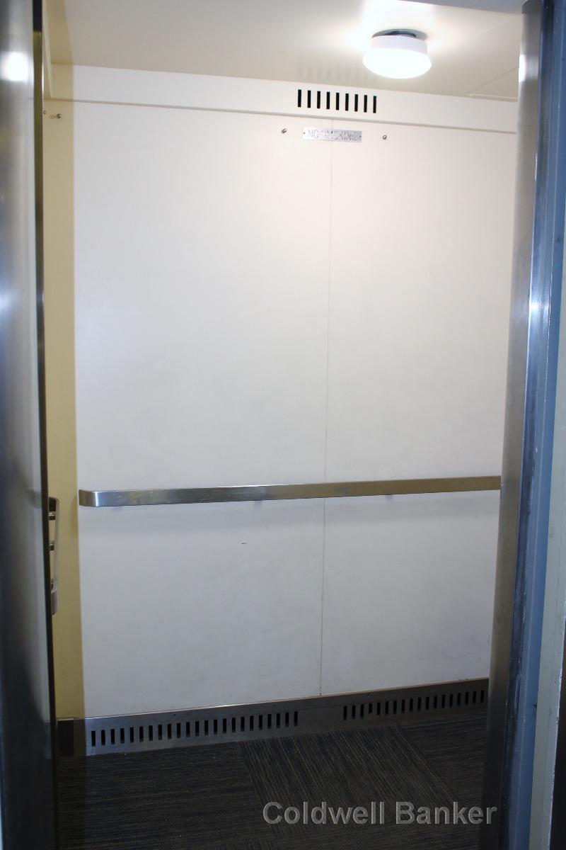 50 Park St, Brookline