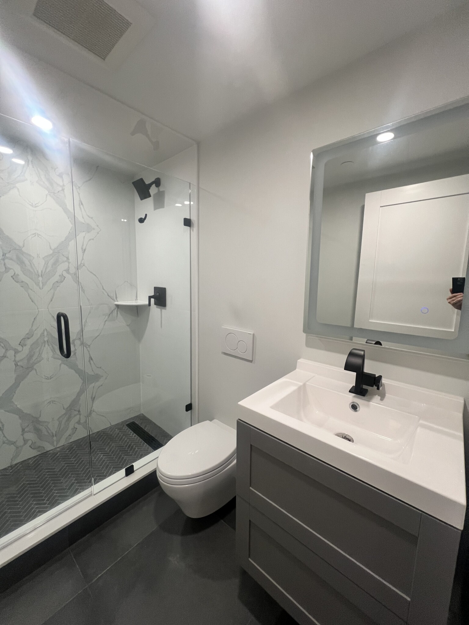 35 Hunnewell Ave, Oak Square