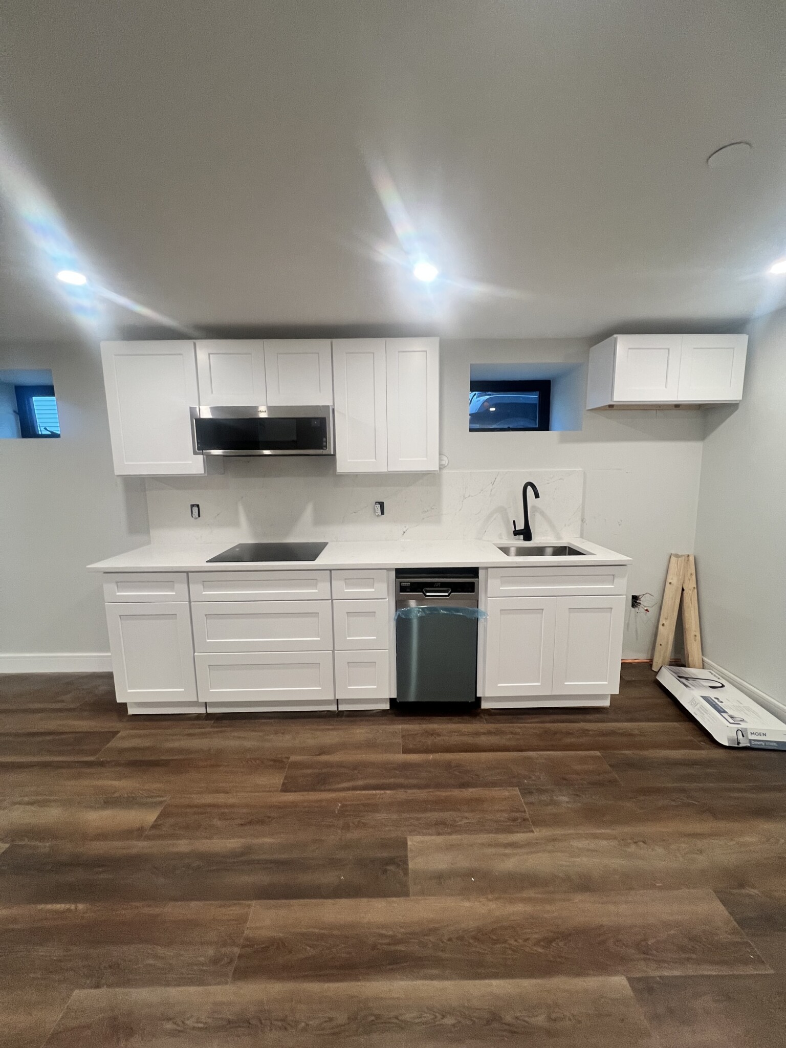 35 Hunnewell Ave, Oak Square